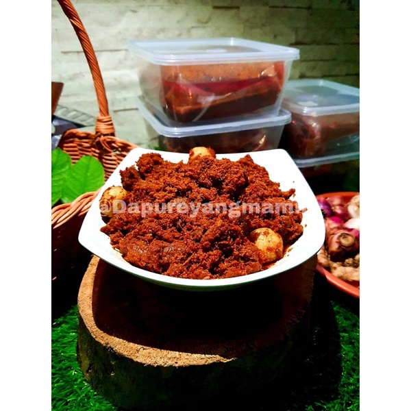 

Rendang Daging Sapi (Basah) 1/2 Kg 500Gr