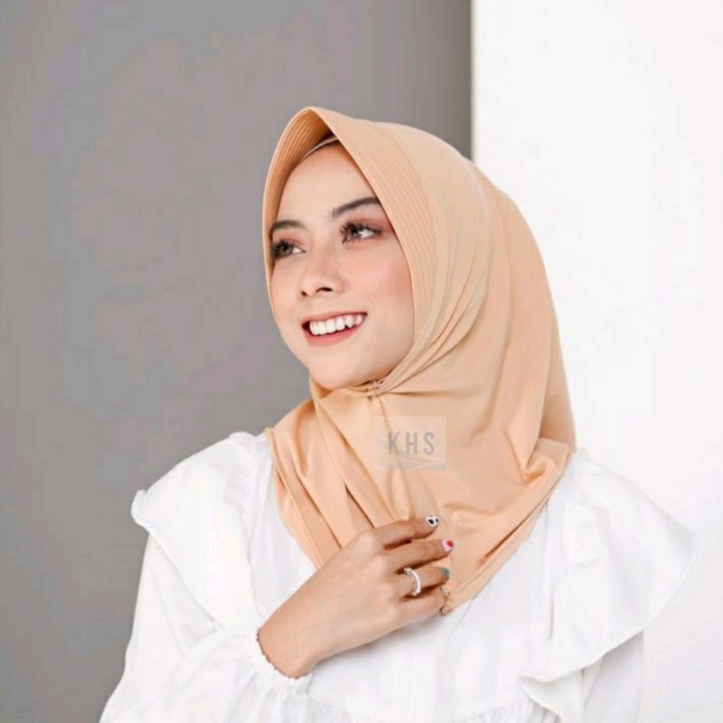 Jilbab Sport / Hijab Instan Sporty Jilbab Volly Jilbab Bahan Jersey Lycra Instant / Bergo Sport Kerudung Olahraga KHS-VOLLY KUNING