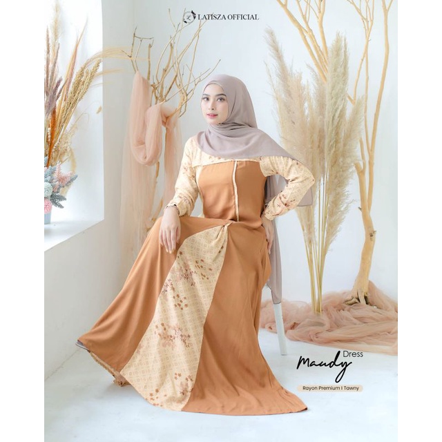 MAUDY DRESS _ LATISZA OUTFIT