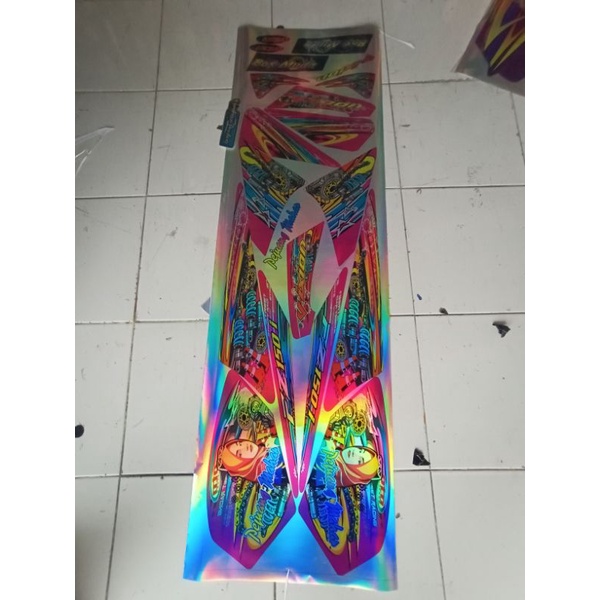 ((COD) les Striping sticker variasi Vixion old wanita berhijab hologram
