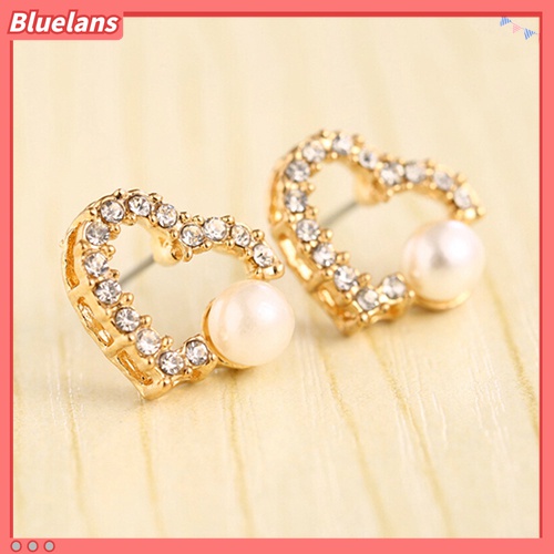 Anting Stud Bentuk Hati Bunga Aksen Mutiara Berlian Imitasi Untuk Wanita