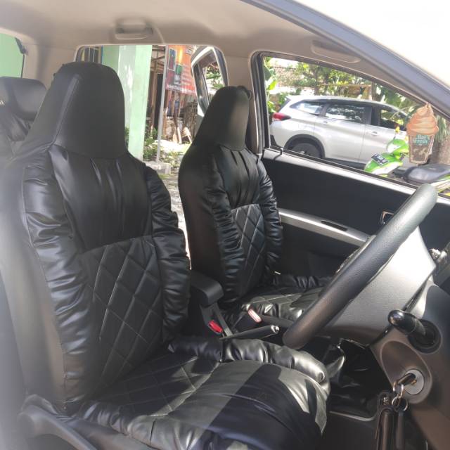 Sarung jok ayla/agya model sofa bahan oskar.