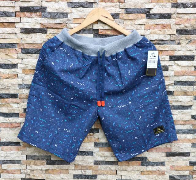 Boxer rip motif