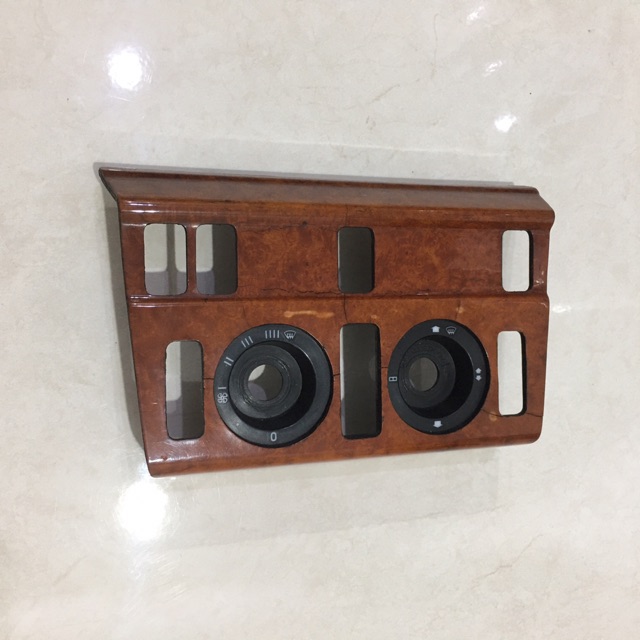 Boleh nego, Panel wood atas original Mercedes W124