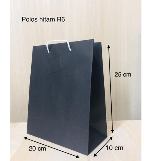 

Terlaku. WYGTM paper bag R6 polos hitam size 20 x 10 x 25 (PxLxT) 81 Super Promo