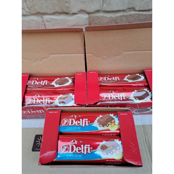Coklat Delfi Dairy Milk 50 gr,Cashew 50 gr