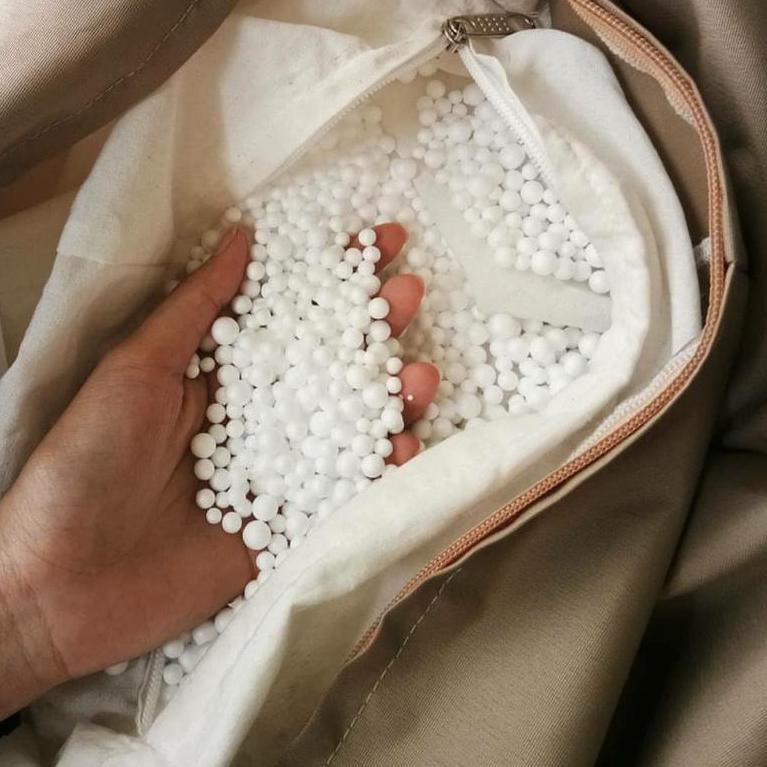 

V Sterofoam butir 1 kg putih Styrofoam butiran kacang Sterofom bean bag isi boneka hadiah dll ®➢ xv