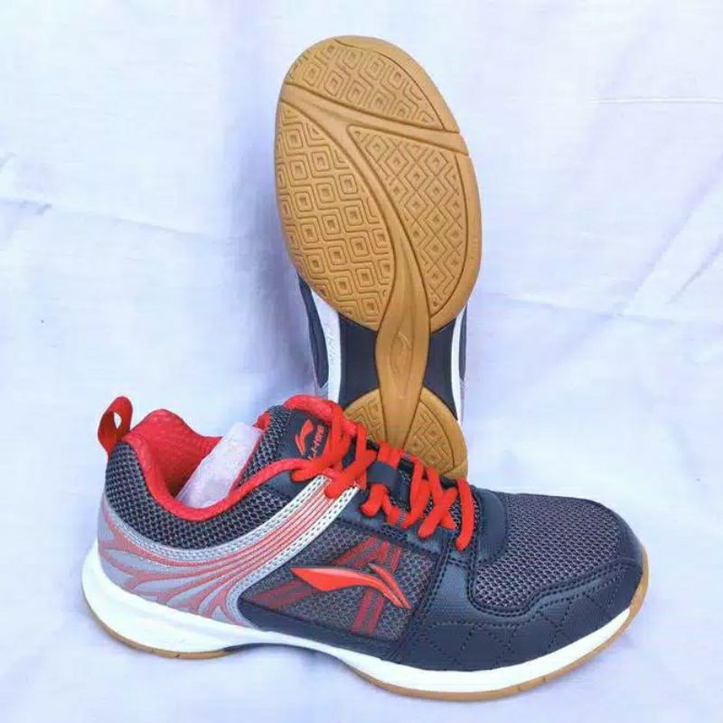 sepatu badminton lining attack G6 grey original