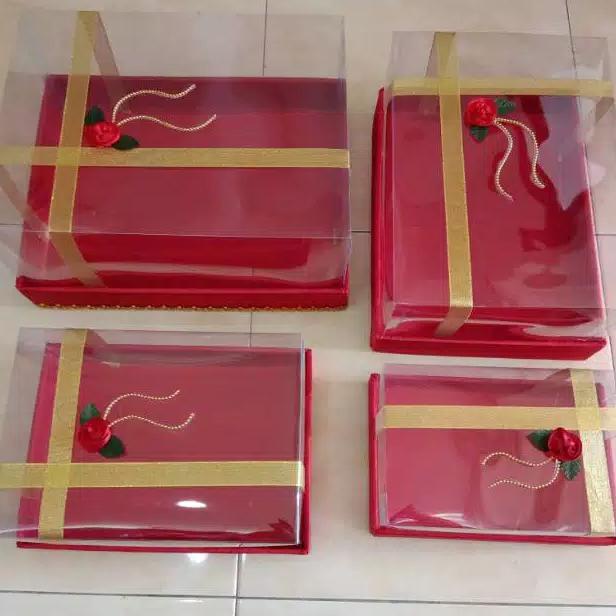 

Box / Kotak Hantaran Seserahan Garis Merah Sku 1837