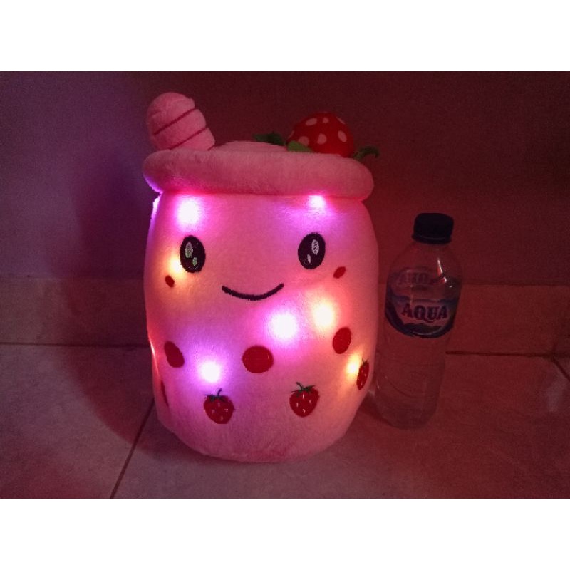 Boneka Boba Es Krim Led Boneka Boba Es Ice Cream Strawberry Led Boneka Boba Led Boneka Boba Murah Boneka Bayi Lucu Murah Boneka Bobba Viral Gemoy Boneka anak Booba Bobba Mainan Bantal Boneka Boba Led