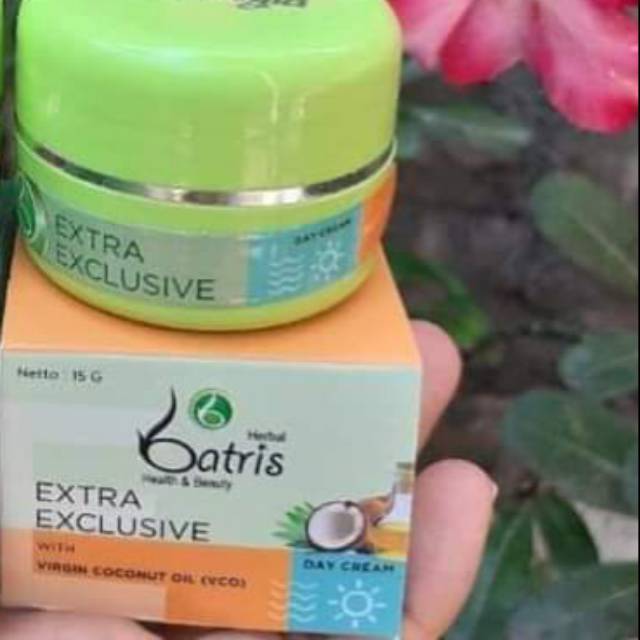 

Day krim extra eksklusif Batrisyia