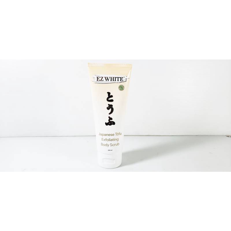 Ez White Japanese Tofu Exfoliating Body Scrub (200ml)