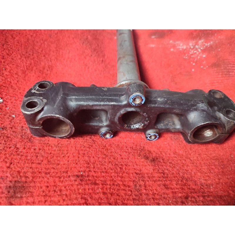 segitiga shok depan mio smile