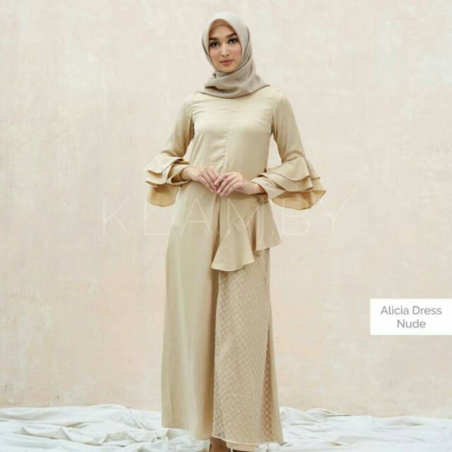 Alicia Dress by Wearing Klamby