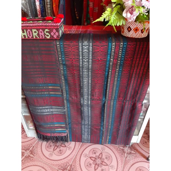 SONGKET PUCCA KLASIK WARNA MERAH TENUN TANGAN TARUTUNG
