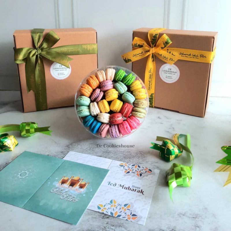 

Hampers Baby Macaron Toples - Parsel Lebaran Macarons - Hadiah Idul Fitrii