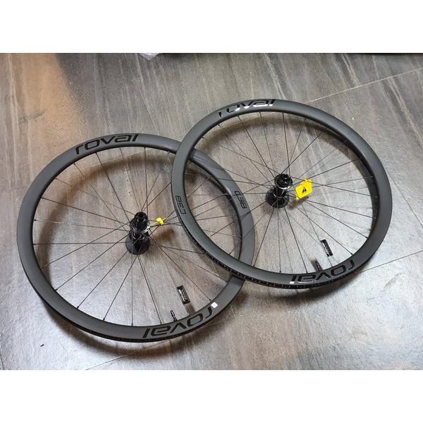 roval c 38 disc wheelset