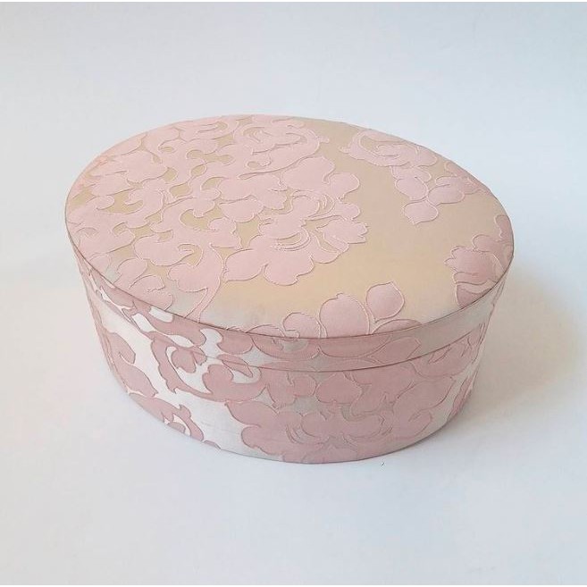 

Kotak Souvenir Hampers Gift Kado Hadiah | Oval Jacquard Box