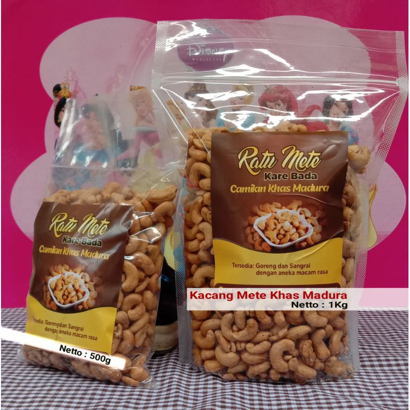 

Parcel Lebaran Kacang Mede Gurih Nikmat Camilan Khas Madura 1500g