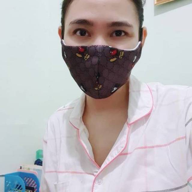 masker kain printed gucci
