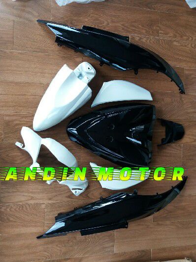 Body full set MIO J bagian halus warna hitam putih