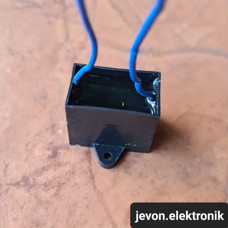 Kapasitor Kotak Kabel 3.25 uf 400 Volt Capacitor