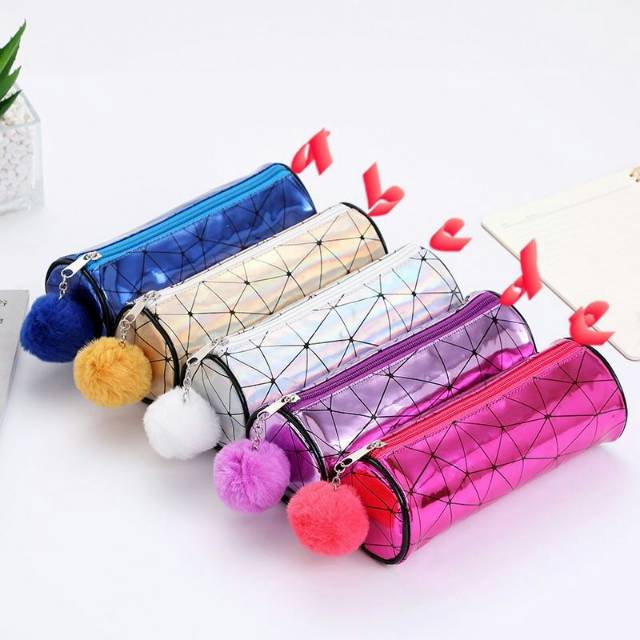 

Pencil case hologram