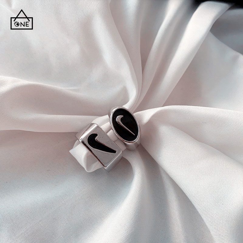 COD❤Cincin Unisex Kait Baru 2021 Cincin Kreatif Sederhana Aksesoris Perhiasan A one