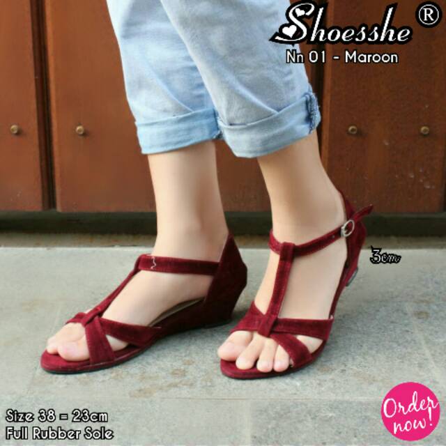 SISUSTORE Fsb - Sandal Tali Wedges Wanita (Nn 01 - Maroon)