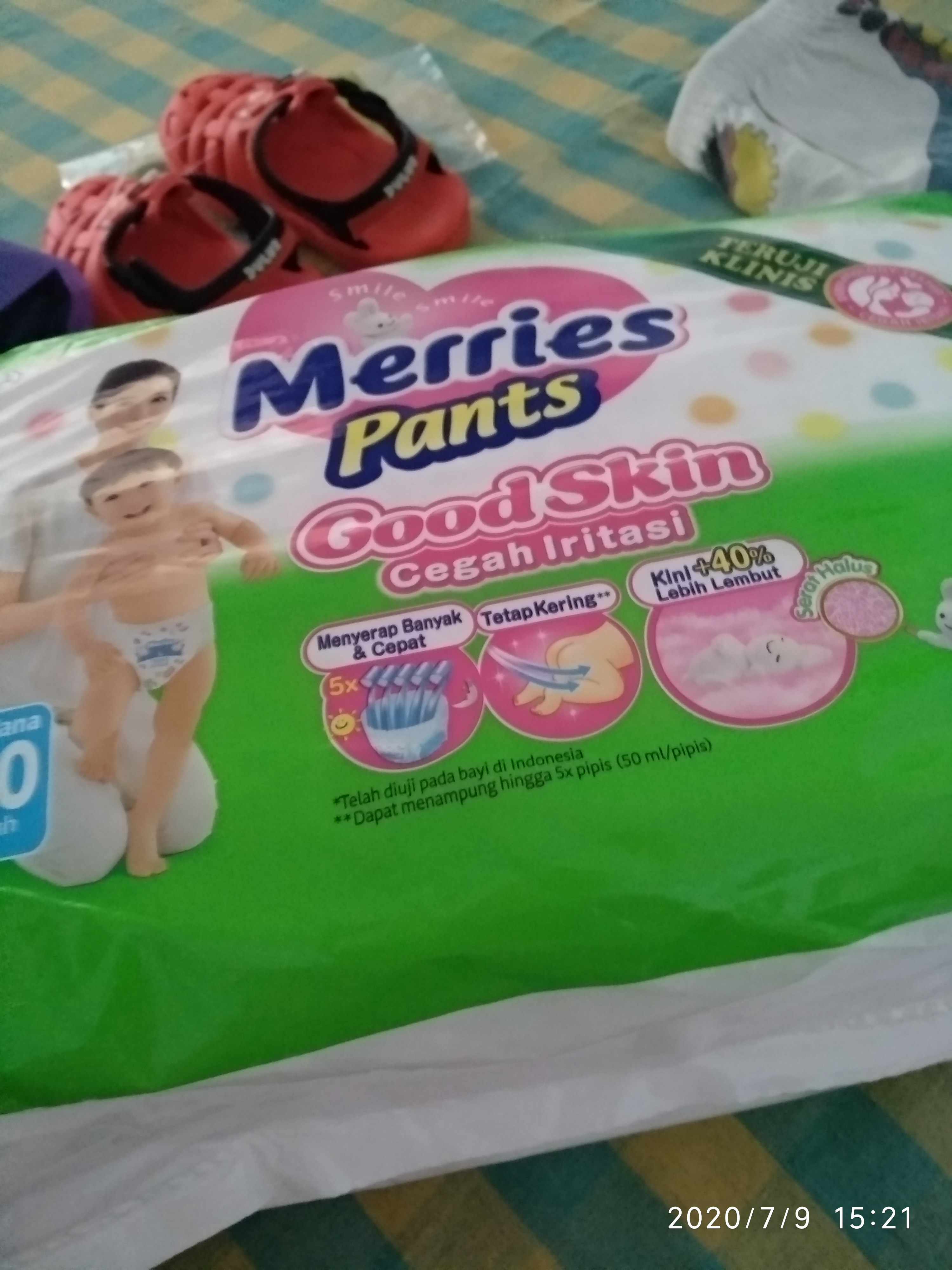 PAMPERS MERRIES S40/ M34/ L30/ XL26 | Shopee Indonesia