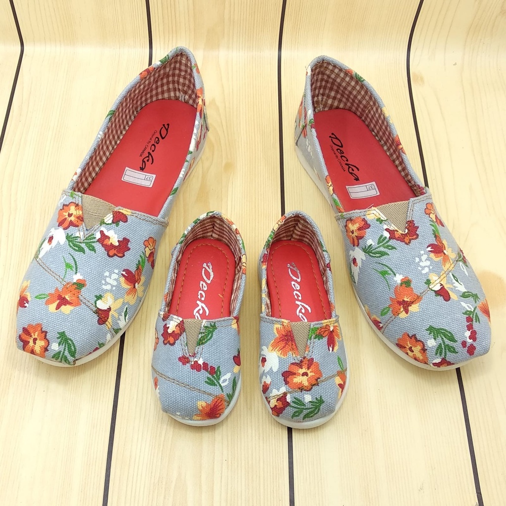 Sepatu Couple Ibu dan Anak Perempuan Flat Motif Bunga Usia 1 2 Tahun - Dewasa Size 36 - 40 Simple Ringan Dan Nyaman