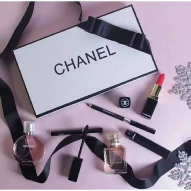 CHANEL SET 5 IN 1 REPLIKA