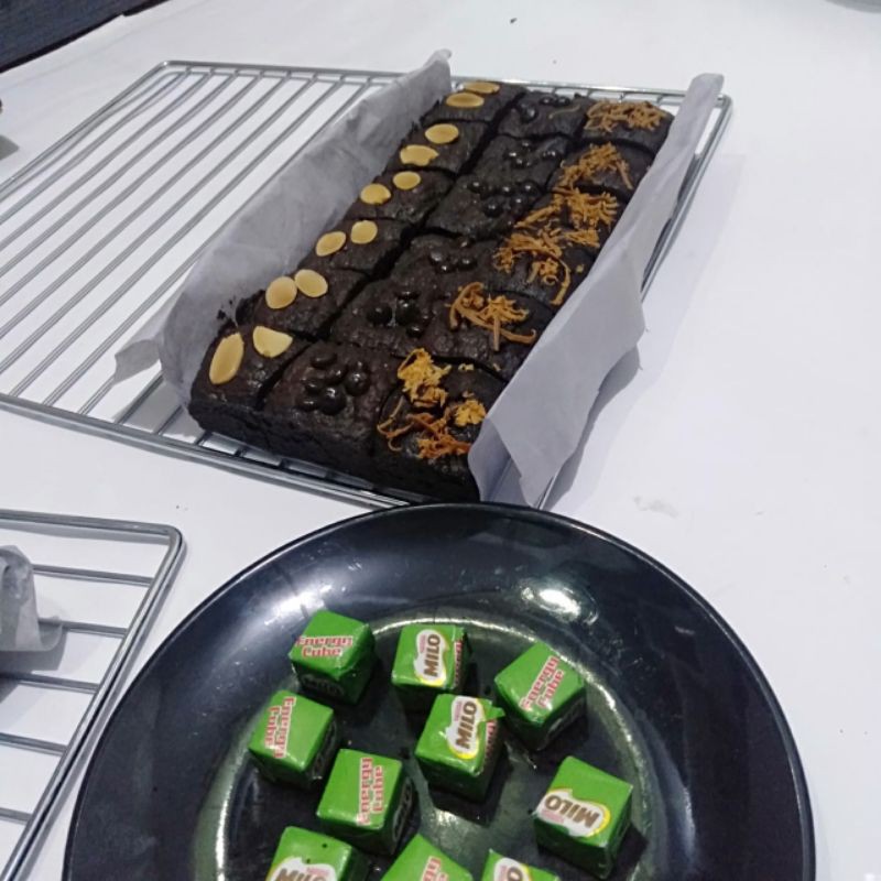 

Fudgy Brownies Medium By Nabellva