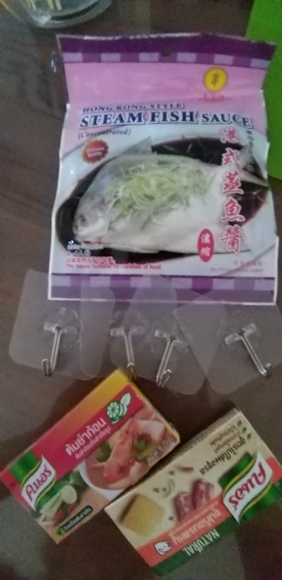 Gantungan Dinding Baju Tempel / Hook Kail Hanger