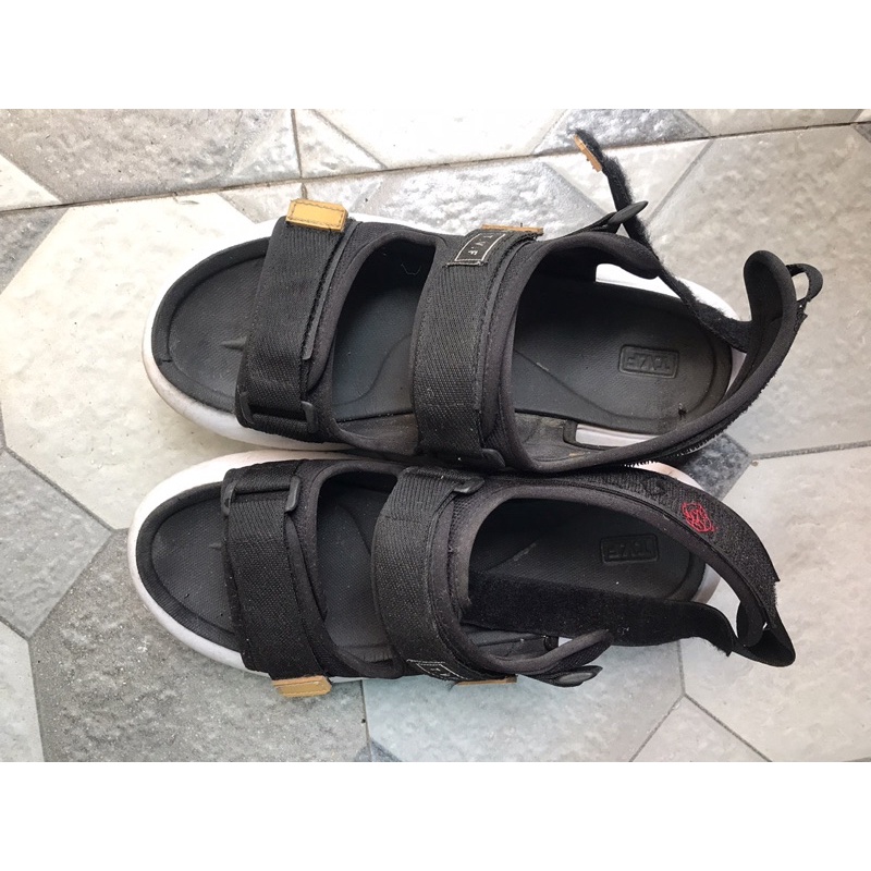 Sepatu sandal sendal gunung tvf footwear ubud bigsize jumbo preloved second