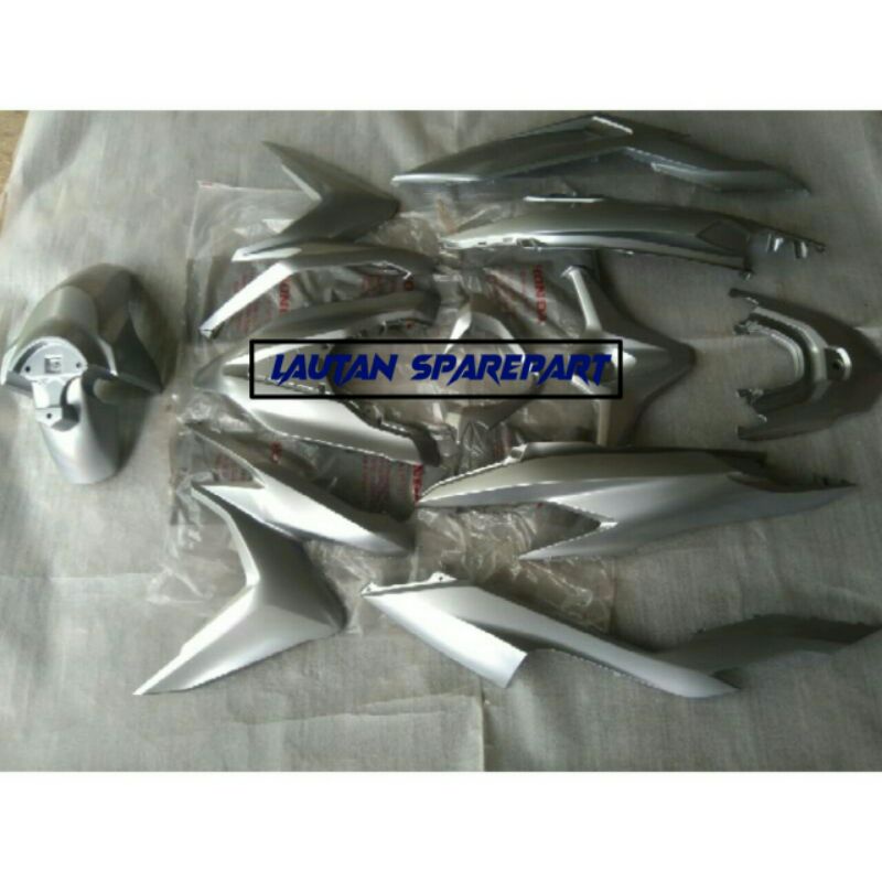 FULL BODY HALUS HONDA VARIO 125 & 150 LED NEW TAHUN WARNA SILVER