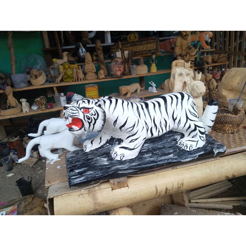 patung macan putih uk50cm bahan kayu