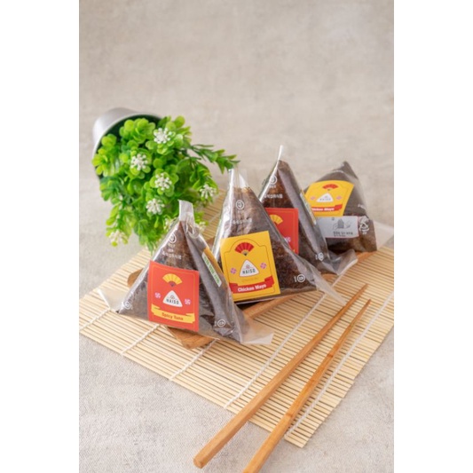 

Onigiri Vegetarian / Snack Jepang Enak/Sehat/Cemilan/ bekal jepang