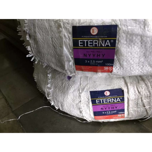 Kabel Listrik Serabut Hitam NYYHY 3 x 2.5 3 x 2,5 3x2,5 3x2.5 Eterna (Meteran) Kabel NYYHY 3 x 2,5mm