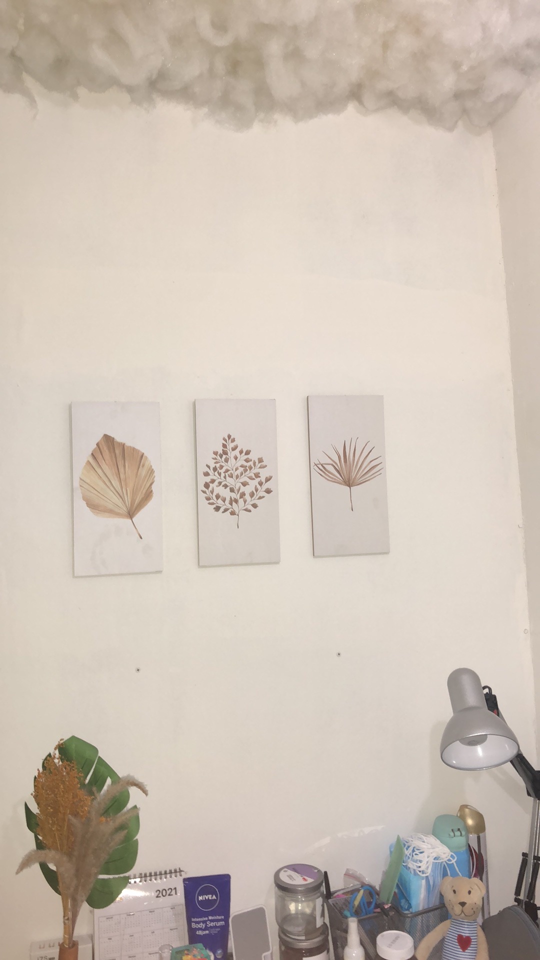 Hiasan Dinding Dekorasi Ruang Tamu Daun Tropis Tanaman Hias