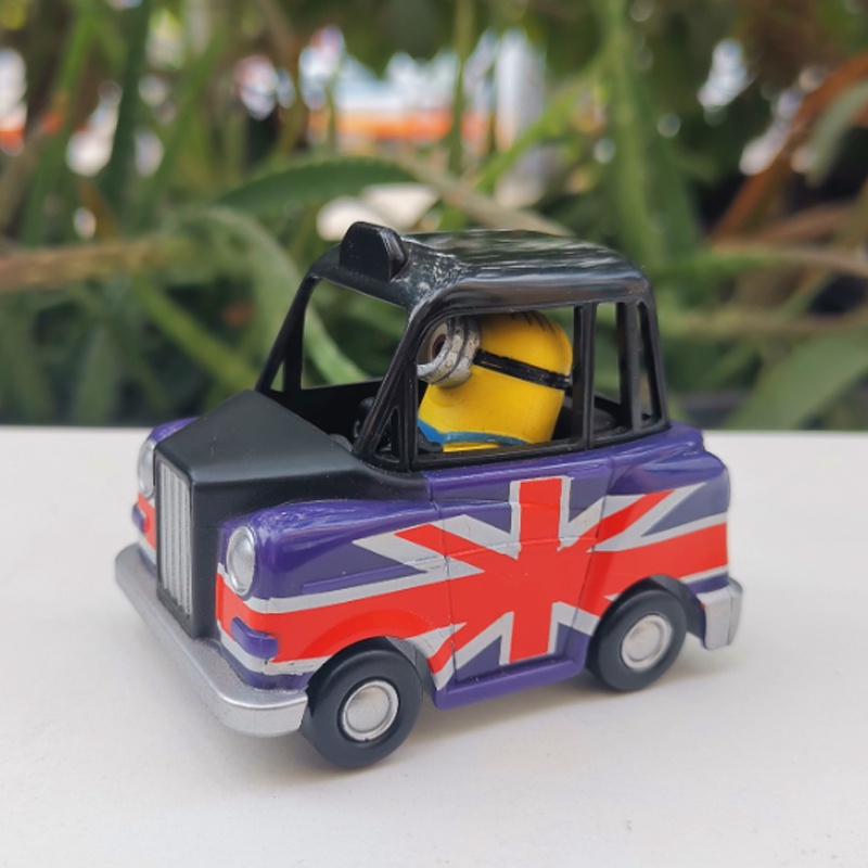 Despicable Me Minions Vehicle Alloy Car Volkswagen Bus Motorcycle Model Gifts
