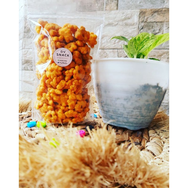 

Camilan kembang Ribut / 50gram