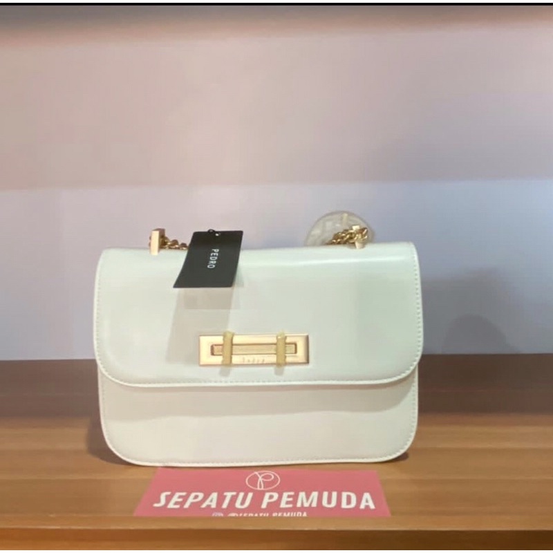 Tas Branded Wanita Premium Pedro Boxy leather Double Locked shoulder bag