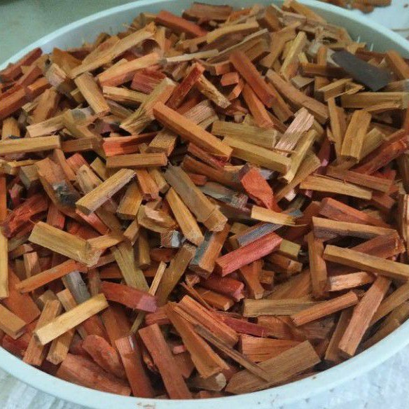 

1 KG SECANG STIK HERBAL ALAMI SAPPAN WOOD