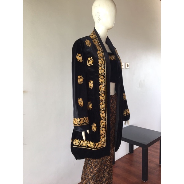 kebaya bludru jogja/baju pengantin jogja/baju putri jogja