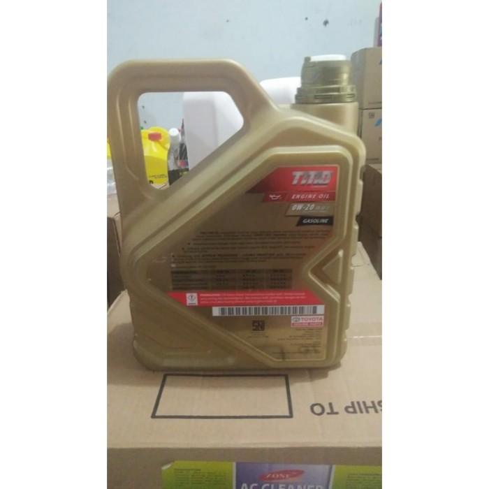 Oli / Oli Mesin Mobil Toyota Tmo Gold 0W-20 4 Liter