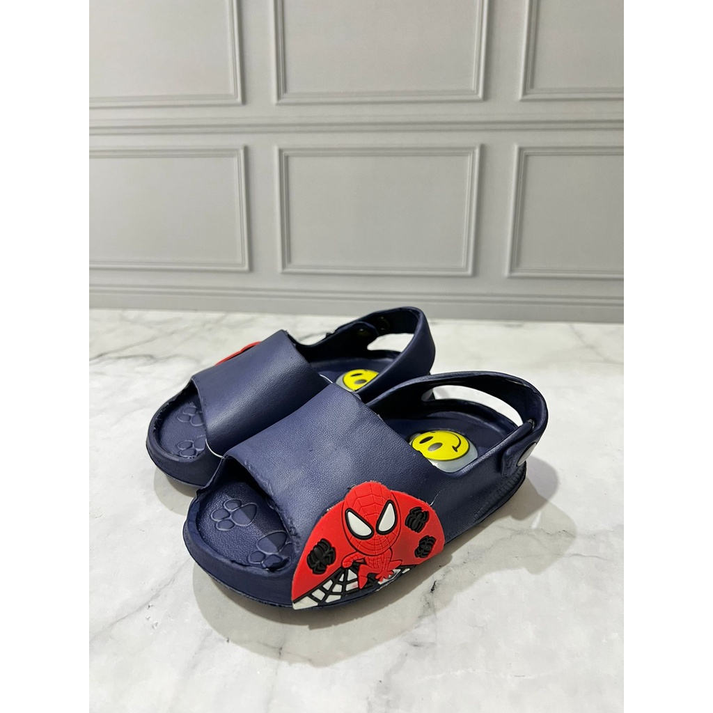 YT-725D-8 Sandal Bunyi Cit Cit Anak Cowok / Sandal Selop Anak Laki-Laki Karakter Spiderman Merek Yutu Ukuran 19-24