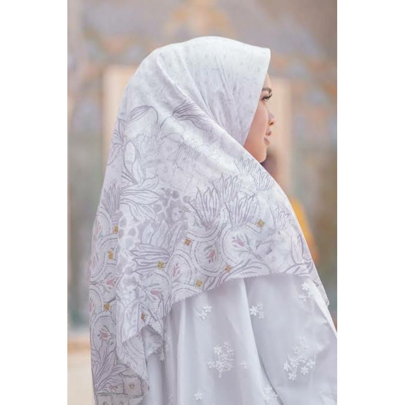 BUTTONSCARVES MAHARANI WHITE