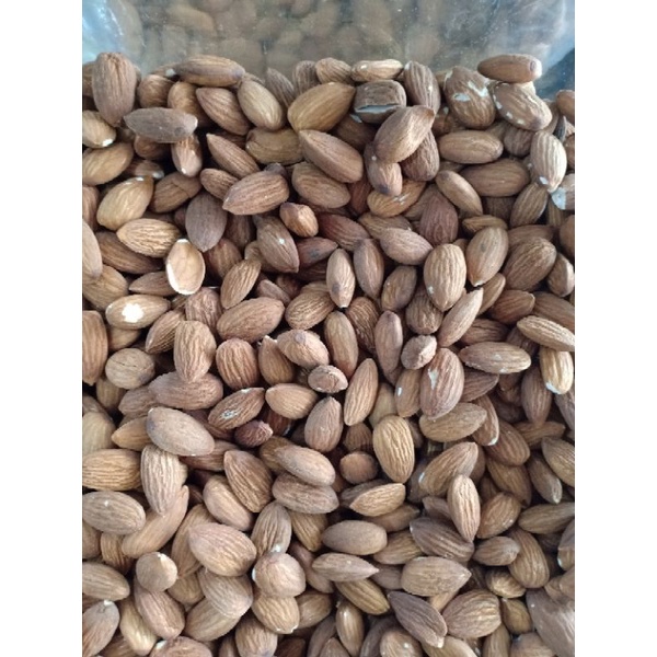 

Almond kupas panggang curah 500 gram