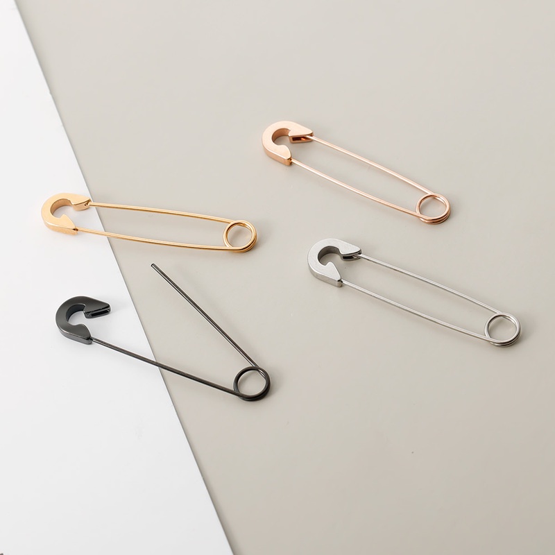 1pc Anting Stud Desain Paper Clip Gaya Punk Hip Hop Untuk Wanita